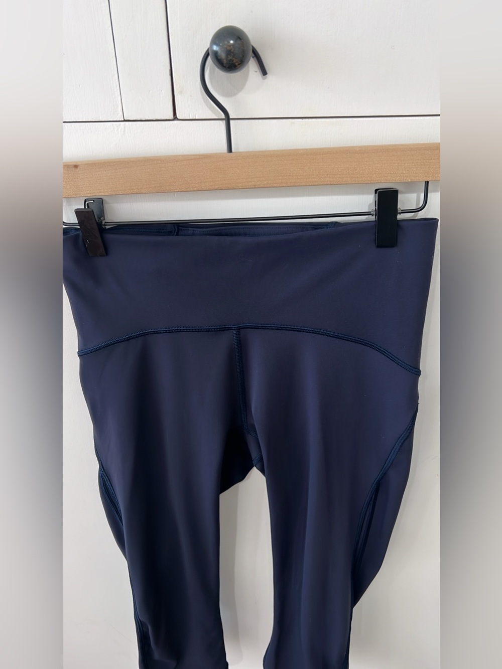 Lululemon Navy Blue Crop Leggings High Rise Capri Yoga Athletic Pants - Picture 2 of 7
